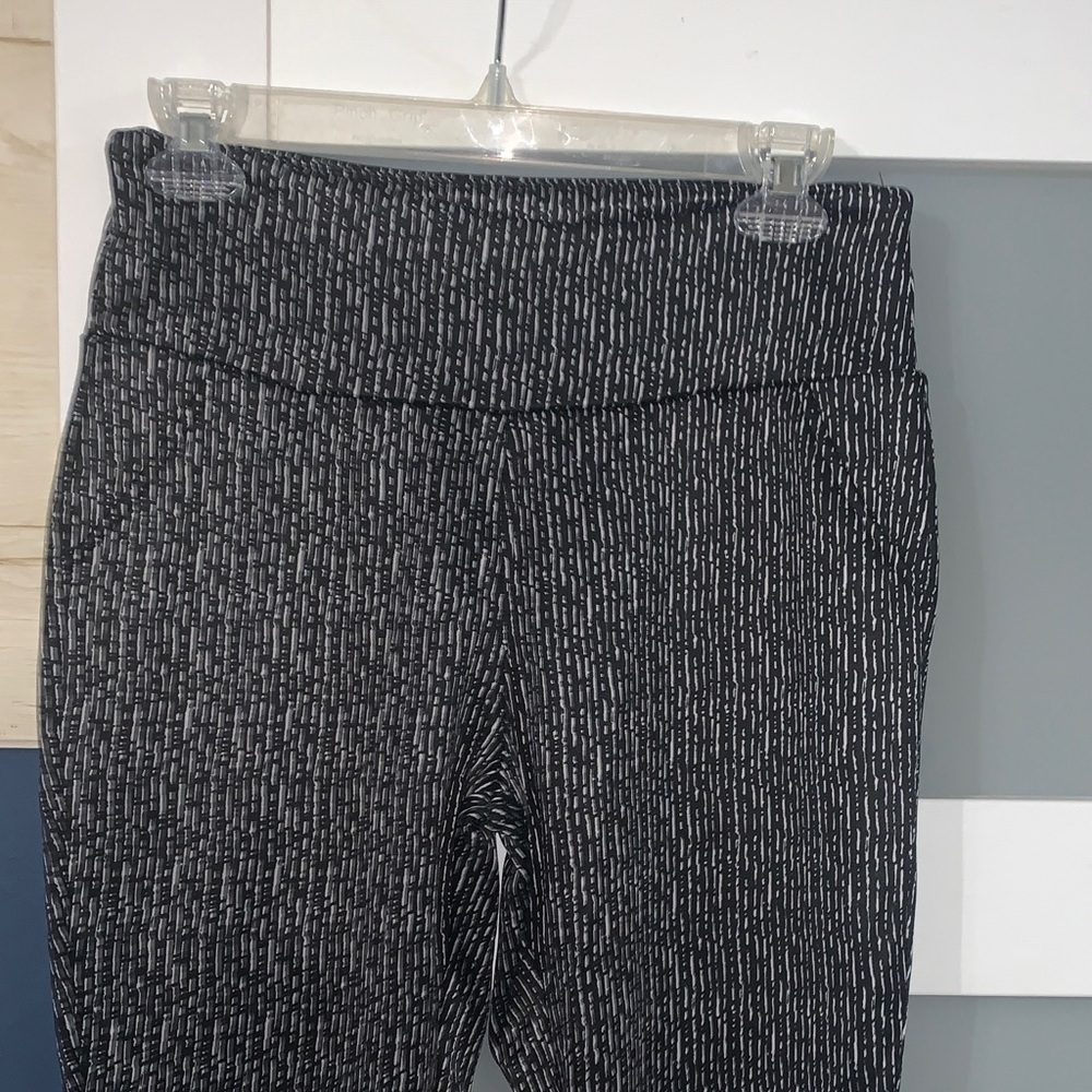 JVINI Black and White Skinny Pants - Picture 4 of 6